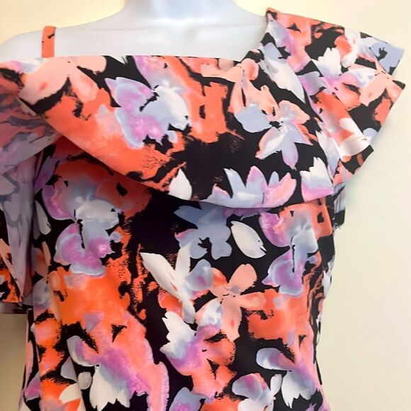 Time and Tru one shoulder ruffle floral swimsuit size large - Picture 5 of 9